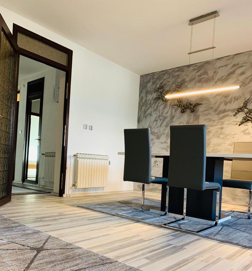 Noor Apartman Bihac Apartment ภายนอก รูปภาพ