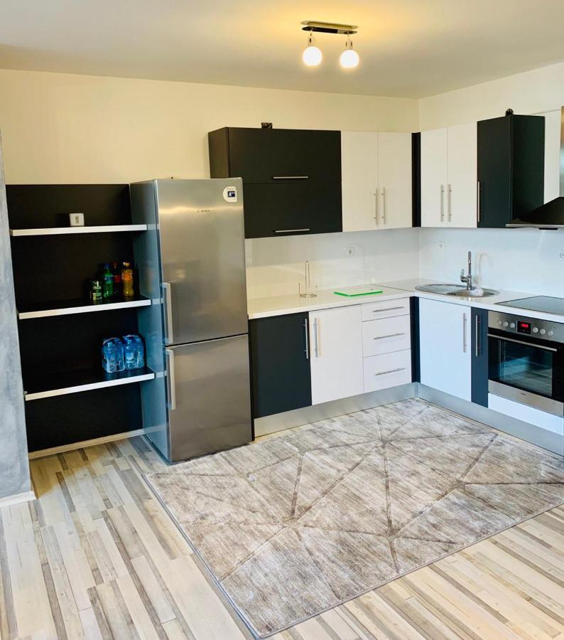 Noor Apartman Bihac Apartment ภายนอก รูปภาพ