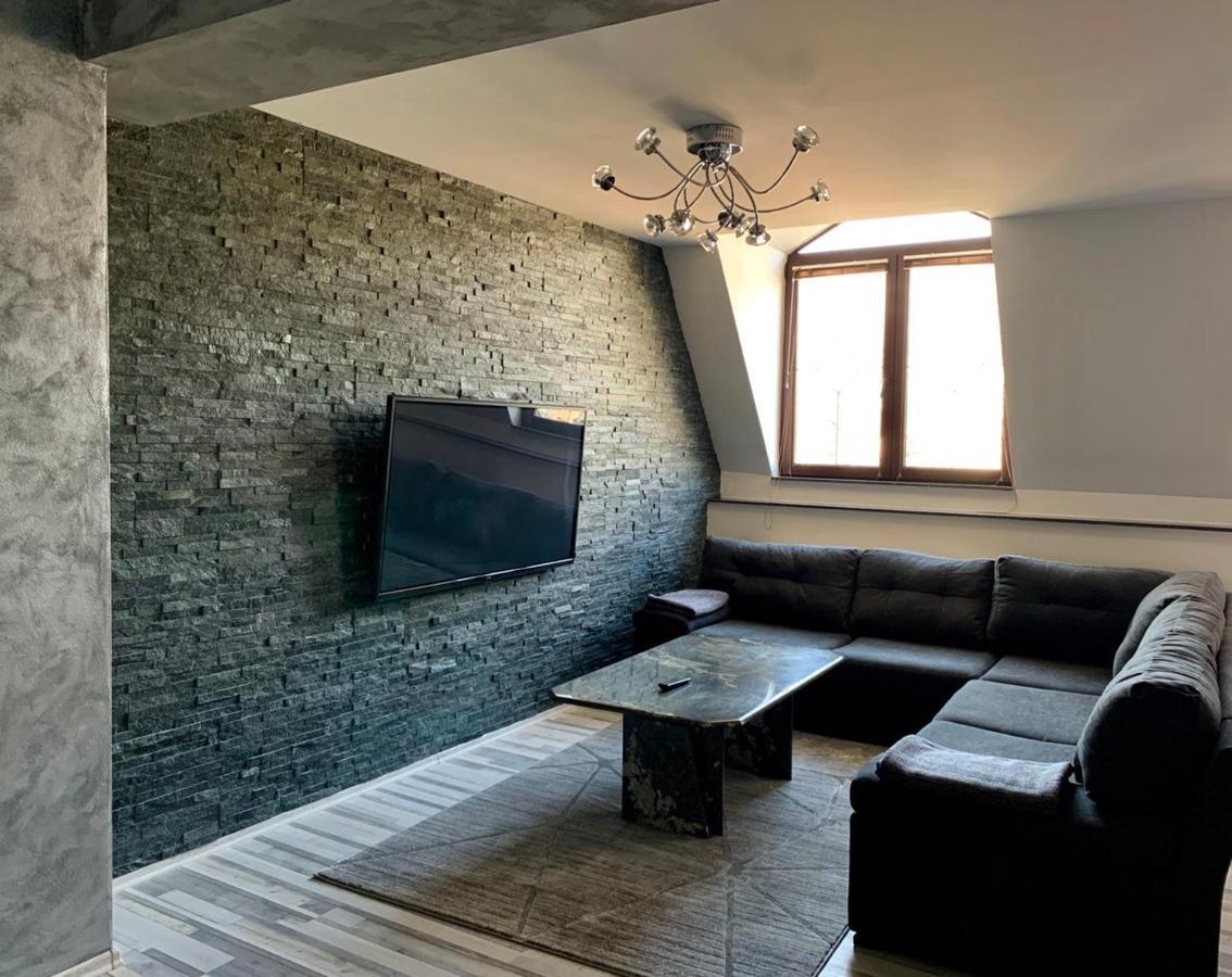 Noor Apartman Bihac Apartment ภายนอก รูปภาพ